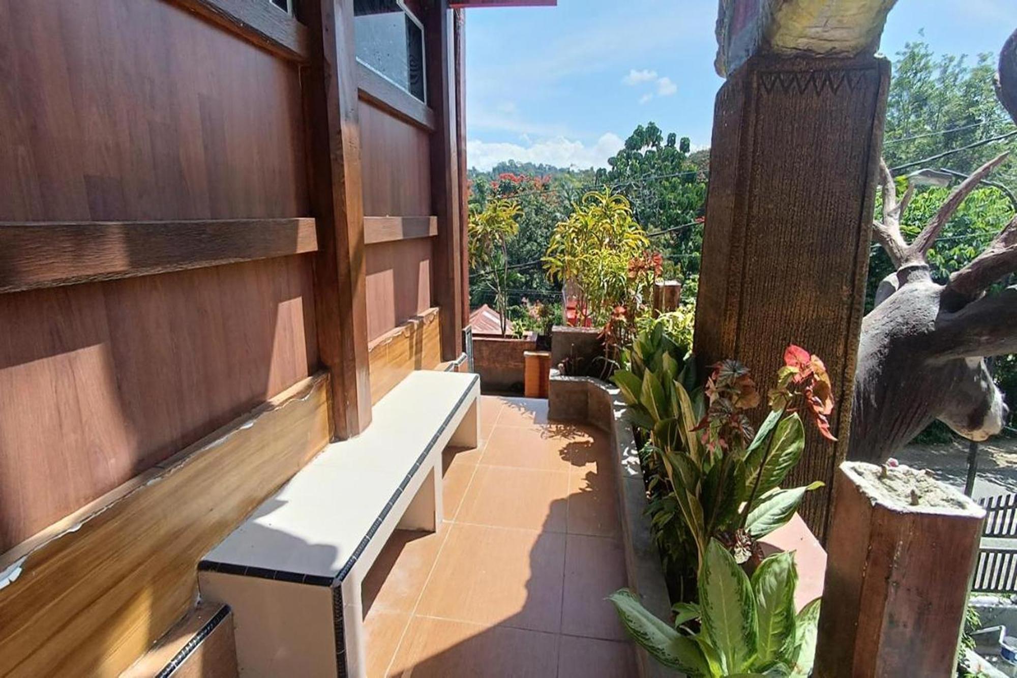 Hotel Manggasa Makale Екстер'єр фото