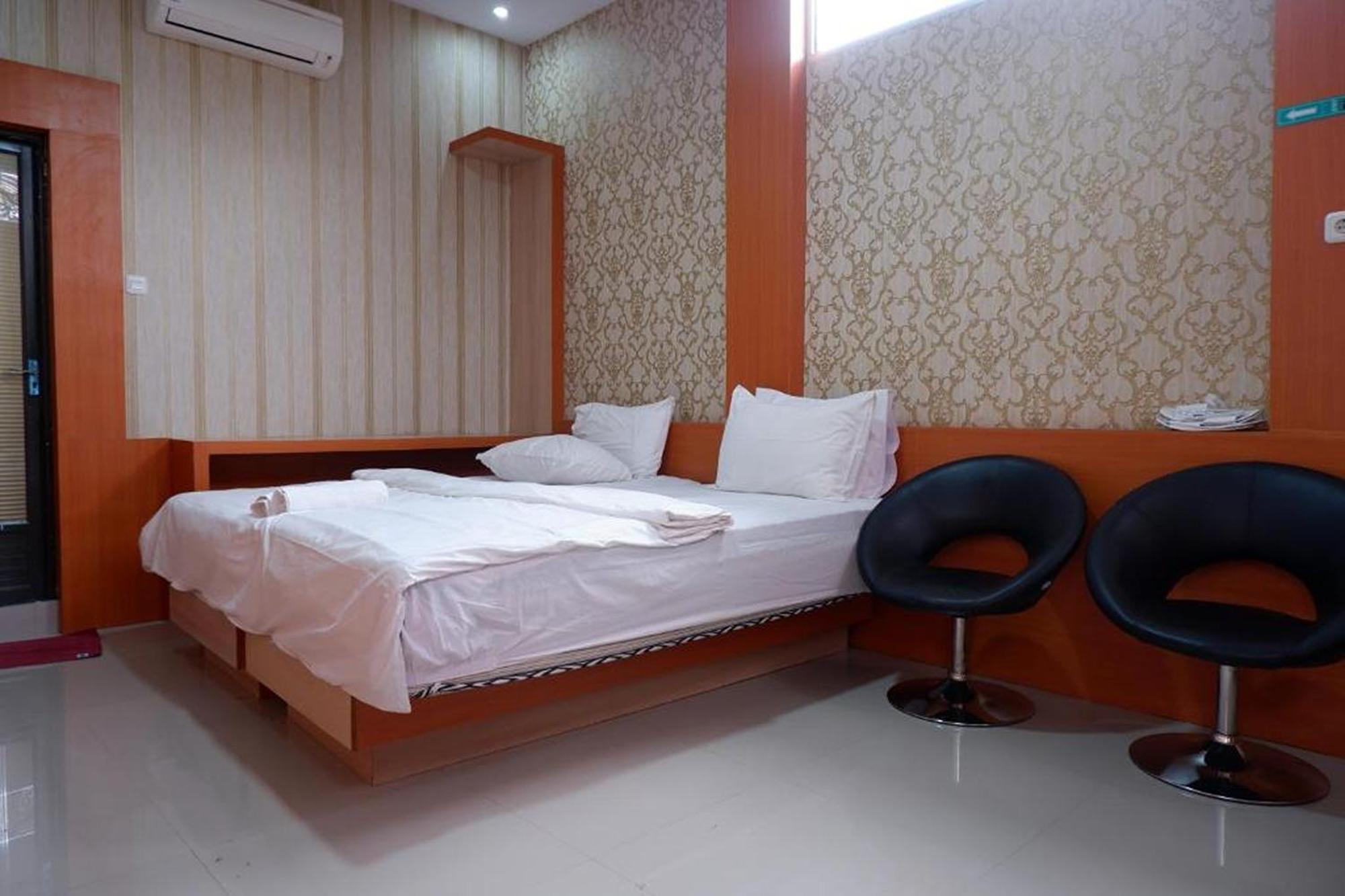 Hotel Manggasa Makale Екстер'єр фото