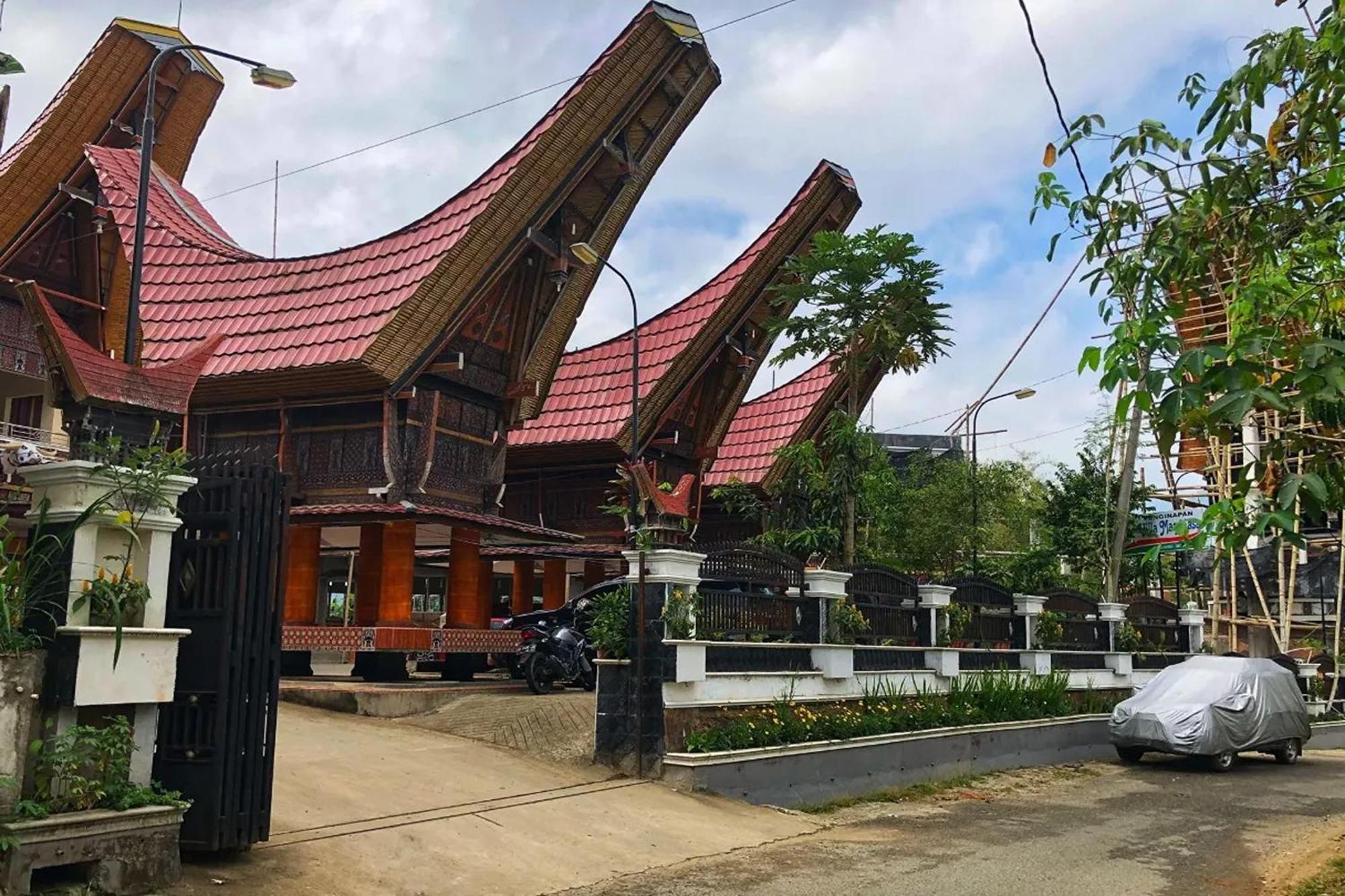 Hotel Manggasa Makale Екстер'єр фото